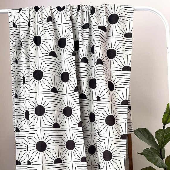 NEW Urban Outfitters UO Black & White Geo Sun Shower Curtain - Picture 1 of 3